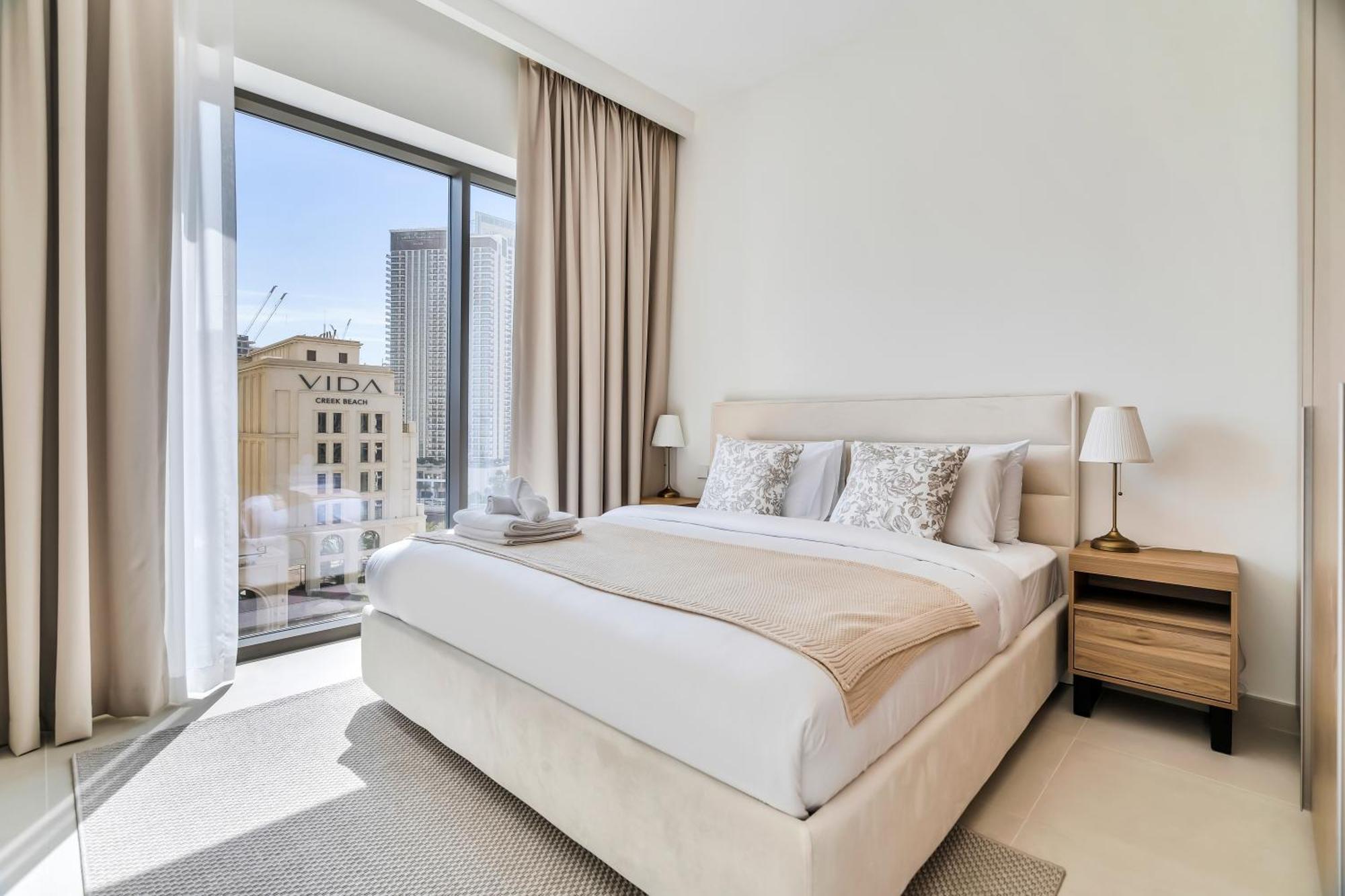 1-bed At Creek With Pool, Gym And Balcony Dubai
