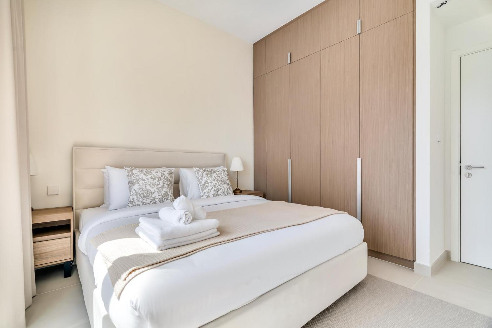 1-bed At Creek With Pool, Gym And Balcony Apartment Dubai
